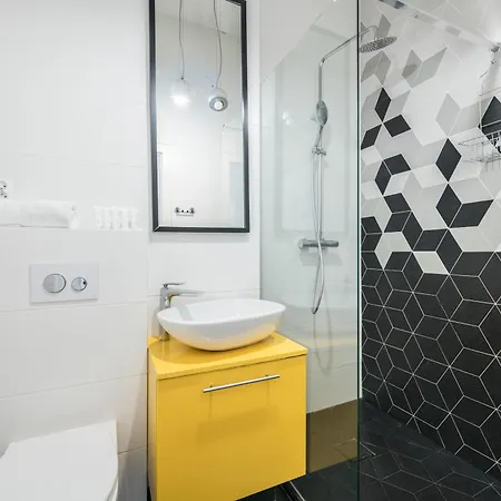 Old Town Mariacka By Northside