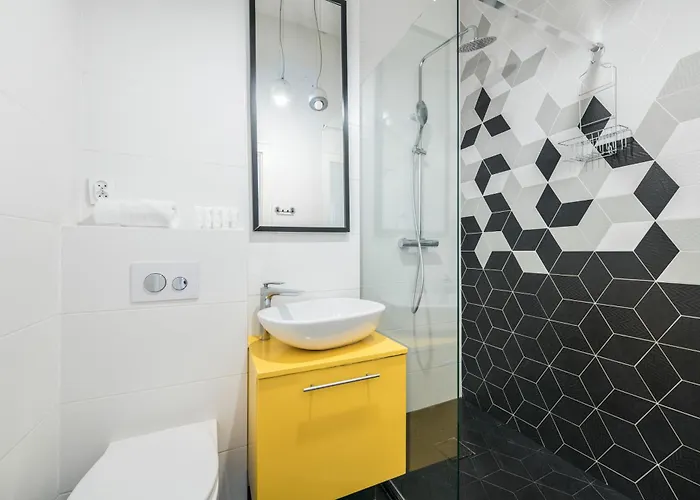 Old Town Mariacka By Northside